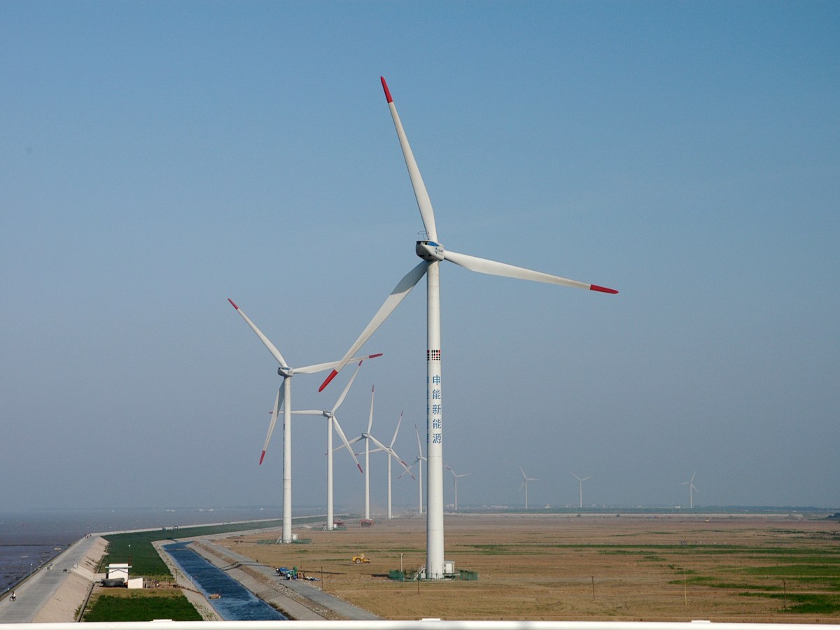 As Trump Rants About Birds and Wind Turbines, the World Passes the US By