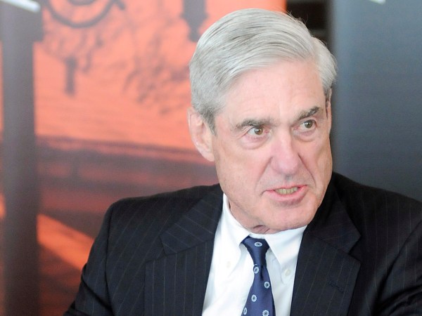 Former director of the FBI Robert Mueller talks to students in the security studies and political science program at Anderson University in Anderson, Ind. on Wednesday, March 8, 2017. Mueller lead the FBI from September 2001 to September 2013. (AP photo/The Herald Bulletin, Don Knight)