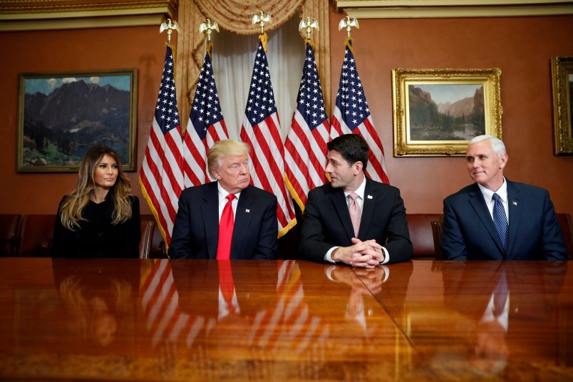 Milania Trump, left, President-elect Donald Trump, House Speaker Paul Ryan of Wis.,  and Vice president-elect Mike Pence pose for photographers after a meeting in the Speaker's office on Capitol Hill, Thursday, Nov. 10, 2016 in Washington. (AP Photo/Alex Brandon)