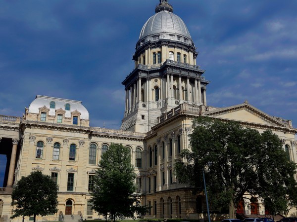 In this Tuesday, May 31, 2016 photo, Illinois lawmakers press ahead on the last day of the spring legislative session inside the Illinois State Capitol in Springfield, Ill. After failing again to approve a state spending plan, Rauner and Democratic leaders in the Illiniois Legislature look to move past a chaotic night and convince voters the other side is to blame for the state's enormous mess. But there's huge political risk for both sides leading up to the November election. (AP Photo/Seth Perlman)