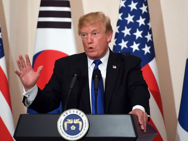 US President Donald Trump speaks during a joint press conference with South Korean President Moon Jae-In at the presidential Blue House in Seoul on November 7, 2017.The US and its allies are "making a lot of progress" in dealing with the threat posed by nuclear-armed North Korea, US President Donald Trump said on November 7, while visiting Seoul. / AFP PHOTO / AFP PHOTO AND POOL / JUNG Yeon-Je /// DQpoaSB0aGVyZQ0KSGVyZSBpcyA3dGggcGhvdG8gb2YgdG90YWwgMTAgcG9vbCBwaXggZnJvbSBBRlAgU2VvdWwNCg0KVVMgUHJlc2lkZW50IERvbmFsZCBUcnVtcCBzcGVha3MgZHVyaW5nIGEgam9pbnQgcHJlc3MgY29uZmVyZW5jZSB3aXRoIFNvdXRoIEtvcmVhbiBQcmVzaWRlbnQgTW9vbiBKYWUtSW4gYXQgdGhlIHByZXNpZGVudGlhbCBCbHVlIEhvdXNlIGluIFNlb3VsIG9uIE5vdmVtYmVyIDcsIDIwMTcuVGhlIFVTIGFuZCBpdHMgYWxsaWVzIGFyZSAibWFraW5nIGEgbG90IG9mIHByb2dyZXNzIiBpbiBkZWFsaW5nIHdpdGggdGhlIHRocmVhdCBwb3NlZCBieSBudWNsZWFyLWFybWVkIE5vcnRoIEtvcmVhLCBVUyBQcmVzaWRlbnQgRG9uYWxkIFRydW1wIHNhaWQgb24gTm92ZW1iZXIgNywgd2hpbGUgdmlzaXRpbmcgU2VvdWwuIC8gQUZQIFBIT1RPIC8gQUZQIFBIT1RPIEFORCBQT09MIC8gSlVORyBZZW9uLUplDQoNCkNoZWVycywgSlVORw0KDQpKVU5HIFllb24tSmUNCkFGUCBQaG90b2dyYXBoZXINCjE4RiBLeW9ibyBCdWlsZGluZywgSm9uZ3JvIDEtZ2EsIEpvbmdyby1ndSwNClNlb3VsLCAxMTAtNzE0LCBTb3V0aCBLb3JlYQ0KDQpUZWwgOiArODIgMiAzNzAzIDM4MTANCkZheCA6ICs4MiAyIDczNyA2NTk4DQpNb2JpbGUgOiArODIgMTAgNTY2OCA1NjY4DQoNCg==