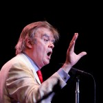 Garrison Keillor sings with the audience during the encore. ] (Leila Navidi/Star Tribune) leila.navidi@startribune.com BACKGROUND INFORMATION: The live broadcast for "A Prairie Home Companion" at the State Theatre in Minneapolis on Saturday, May 21, 2016. This is Garrison Keillor's last season on "A Prairie Home Companion."