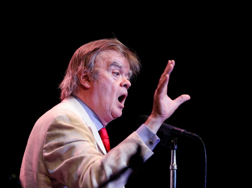 Garrison Keillor sings with the audience during the encore. ] (Leila Navidi/Star Tribune) leila.navidi@startribune.com BACKGROUND INFORMATION: The live broadcast for "A Prairie Home Companion" at the State Theatre in Minneapolis on Saturday, May 21, 2016. This is Garrison Keillor's last season on "A Prairie Home Companion."