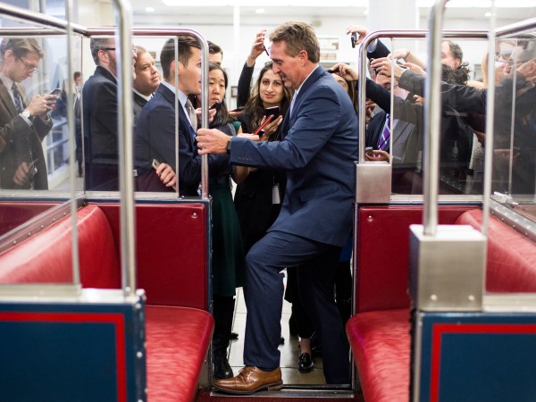 WASHINGTON, DC - JANUARY 11:  Sen. James Lankford (R-OK) speaks to reporters following a vote on Capitol Hill on January 11, 2018 in Washington, DC. (Photo by Zach Gibson/Getty Images)