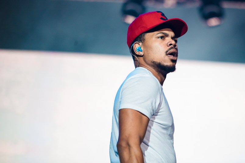 SAO PAULO, BRAZIL - MARCH 23: Chance the Rapper performs live on stage during the first day of Lollapalooza Brazil at Interlagos Racetrack on March 23, 2018 in Sao Paulo, Brazil. (Photo by Mauricio Santana/Getty Images) *** Local Caption *** Chance the Rapper
