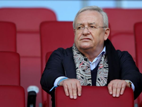 during the Bundesliga match between FC Augsburg and FC Bayern Muenchen at WWK-Arena on April 7, 2018 in Augsburg, Germany.