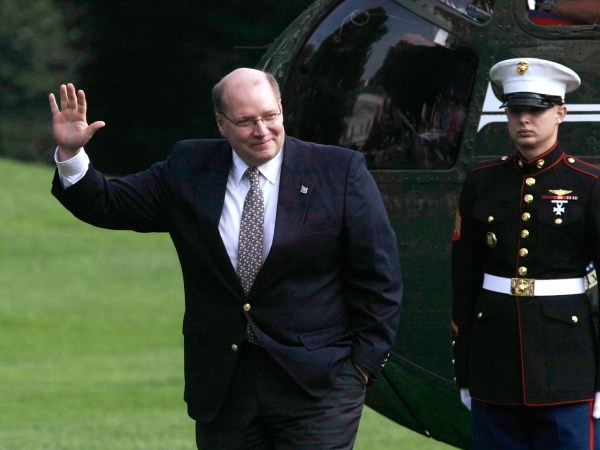 WASHINGTON - JULY 20:  White House Deputy Chief of Staff Joe Hagin waves after he returned to the White House from Crawford, Texas, with U.S. President George W. Bush and first lady Laura July 20, 2008 in Washington, DC. Hagin is leaving his position at the White House for a private sector job.  (Photo by Alex Wong/Getty Images)