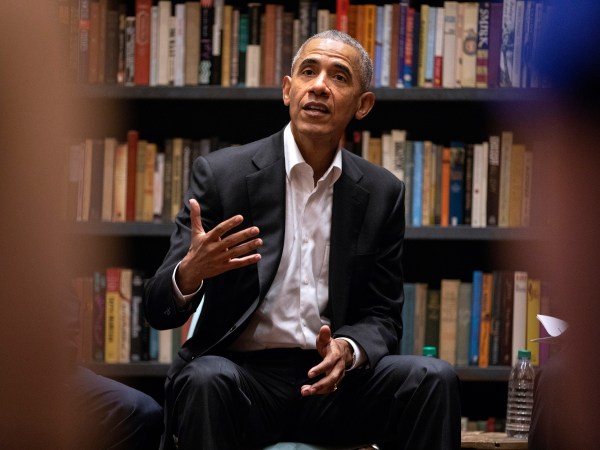Former President Barack Obama speaks to Obama Foundation Fellows gathered on Wednesday, May 16, 2018 at Stony Island Arts Bank in Chicago, Ill. (Erin Hooley/Chicago Tribune/TNS)