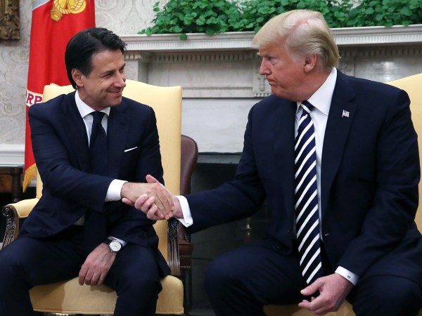 WASHINGTON, DC - JULY 30:  U.S. President Donald Trump (R) shakes hands with Prime Minister of the Italian RepublicÊGiuseppe Conte in the Oval Office on July 30, 1018 in Washington, DC. Among the topics to be discussed is trade and NATO.  (Photo by Mark Wilson/Getty Images)
