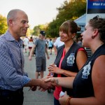 Michael Avenatti, the lawyer known for representing adult film actress Stormy Daniels in her case against President Donald Trump shakes hands at the Iowa State Fair Thursday, Aug. 9, 2018.MANDATORY CREDIT, MAGS OUT /// DQoNClphY2ggQm95ZGVuLUhvbG1lcw0KU3RhZmYgUGhvdG9ncmFwaGVyDQpUaGUgRGVzIE1vaW5lcyBSZWdpc3Rlcg0KNTE1LTk4OC0yNjQwDQoNCg==