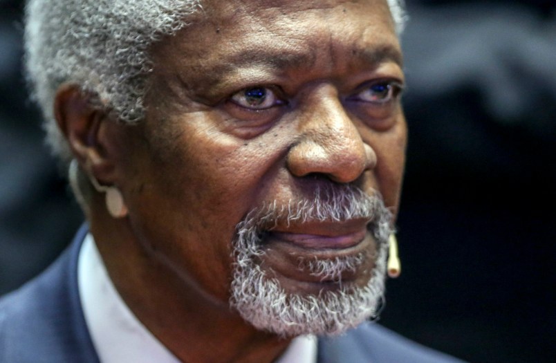 BEIJING, CHINA - NOVEMBER 25: (CHINA OUT) Kofi Annan, 7th Secretary-General of the United Nations, attends the Social Entrepreneurs Forum 2015 at Beijing Yanqi Lake International Convention & Exhibition Center on November 25, 2015 in Beijing, China. Over 5,000 entrepreneurs attend the Social Entrepreneurs Forum 2015 held from Nov 25 to 27 in Beijing. (Photo by ChinaFotoPress)***_***