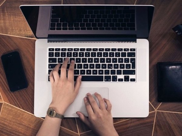 The Copywriting Mastery Bundle breaks down the business and creative sides of lucrative freelance writing.