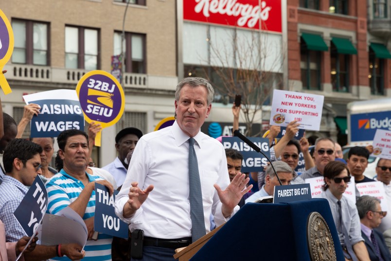 UNION SQUARE, NEW YORK, UNITED STATES - 2018/08/09: NYC Mayor Bill de Blasio speaks at rally celebrating the passage of for-hire vehicle legislation on Union Square. (Photo by Lev Radin/Pacific Press/LightRocket via Getty Images)