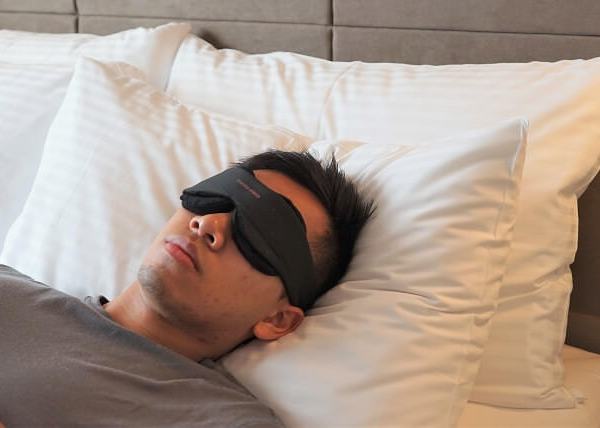 From infinity blankets to sound therapy, these picks have you covered for a more restful night’s sleep.