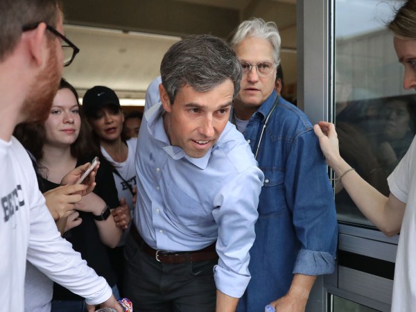 WACO, TEXAS - OCTOBER 31: U.S. Senate candidate Rep. Beto O'Rourke (D-TX) (C) squeezes his way out of a crowded hall during a campaign stop at the John Knox Memorial Center at the Texas Ranger Hall of Fame October 31, 2018 in Waco, Texas. With less than a week before Election Day, O'Rourke is driving across the state in his race against incumbent Sen. Ted Cruz (R-TX). (Photo by Chip Somodevilla/Getty Images)