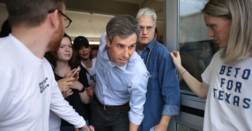 WACO, TEXAS - OCTOBER 31: U.S. Senate candidate Rep. Beto O'Rourke (D-TX) (C) squeezes his way out of a crowded hall during a campaign stop at the John Knox Memorial Center at the Texas Ranger Hall of Fame October 31, 2018 in Waco, Texas. With less than a week before Election Day, O'Rourke is driving across the state in his race against incumbent Sen. Ted Cruz (R-TX). (Photo by Chip Somodevilla/Getty Images)