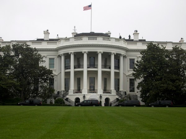 WASHINGTON, DC - MAY 13: President Donald Trump's motorcade arrives at the White House on May 13, 2018 in Washington, D.C. (Photo by Zach Gibson/Getty Images)
