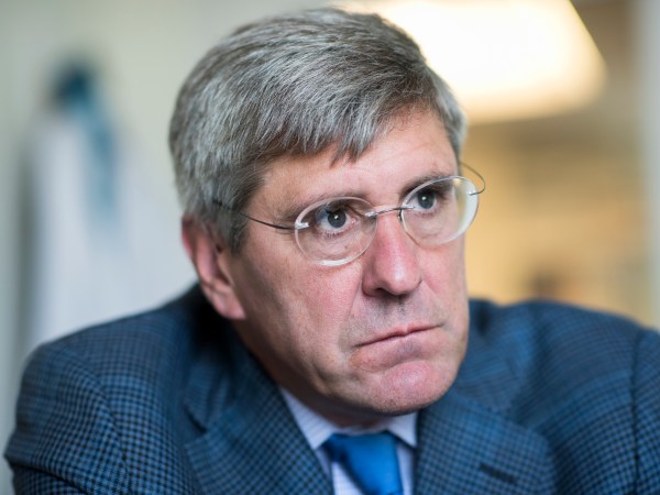 UNITED STATES - AUGUST 31: Stephen Moore of The Heritage Foundation is interviewed by CQ in his Washington office, August 31, 2016. (Photo By Tom Williams/CQ Roll Call)
