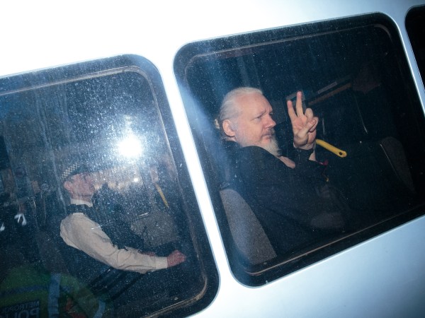 LONDON, ENGLAND - APRIL 011: Wikileaks founder Julian Assange arrives at Westminster Magistrates Court by police van after being arrested on April 11, 2019 in London, England. (Photo by Jack Taylor/Getty Images)