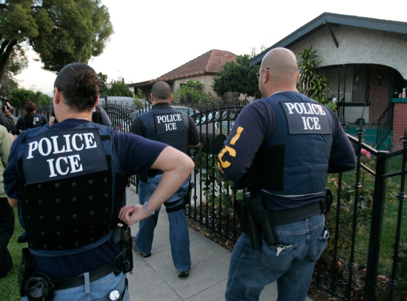Schaben, Allen J. –– – Immigration and Customs Enforcement (ICE) Fugitive Operations Team members on a raid in Los Angeles. ICE is doing its biggest ever fugitive operation, where agents pick up people who have already been deported or are criminal aliens . Photos taken Sept. 27, 2007 in Santa Ana. More than 1,300 illegal immigrants were arrested during the operation. 530 of the arrestees were taken from the streets.