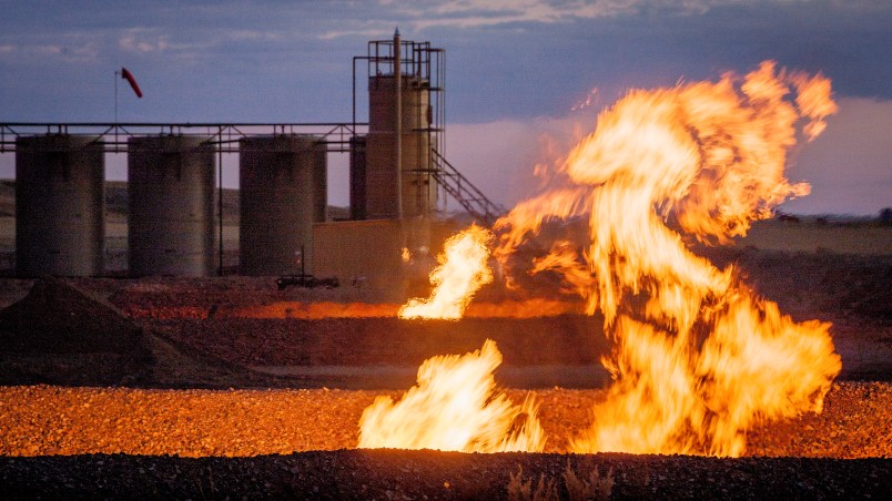 Flames from a flaring pit near a well in the Bakken Oil Field. The primary component of natural gas is methane, which is odorless when it comes directly out of the gas well. In addition to methane, natural gas typically contains other hydrocarbons such as ethane, propane, butane, and pentanes. Raw natural gas may also contain water vapor, hydrogen sulfide (H2S), carbon dioxide, helium, nitrogen, and other compounds. (Source: www.earthworksaction.org). As of July 2014, roughly 30 percent of the one billion cubic feet per day of natural gas produced in North Dakota was being wasted in flares like this, according to the news site Breaking Energy. The reasons are low price on LNG (liquefied natural gas) , lax regulations and lack of infrastructure. In order to put an end to the flaring, North Dakota have adopted new regulations, and the goal is to capture 95 percent of the gas by 2020. On August 18th 2015, EPA announced that the oil and gas sector will have to cut their methane emissions by 40 to 45 percent within the next decade. Methane is a shortlived greenhouse gas compared to CO2, but is 72 times more damaging. That