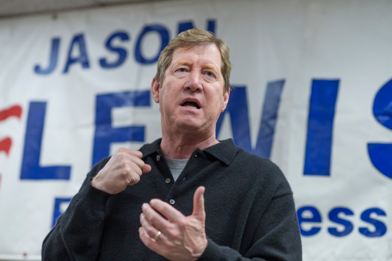 UNITED STATES - OCTOBER 28: Jason Lewis, Republican candidate  for Minnesota's 2nd Congressional District, talks with volunteers at his campaign office in Burnsville, MN, October 29, 2016. (Photo By Tom Williams/CQ Roll Call)