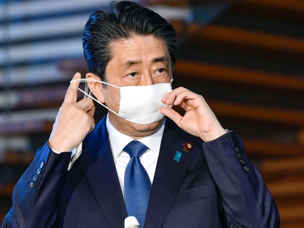 Å@ãŸã}éñë‘êÈåæÇÃî≠óﬂèÄîıïñæÇÃÇΩÇﬂÅAÉ}ÉXÉNÇäOÇ∑à¿î{éÒëäÅÅÇUì˙åﬂå„ÇTéûÇTÇOï™ÅAéÒëääØì@