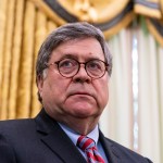 NYTVIRUS -President Donald Trump with Attorney General William Barr, make remarks before signsing an executive order in the Oval Office that will punish Facebook, Google and Twitter for the way they police content online, Thursday, May 28, 2020. ( Photo by Doug Mills/The New York Times)