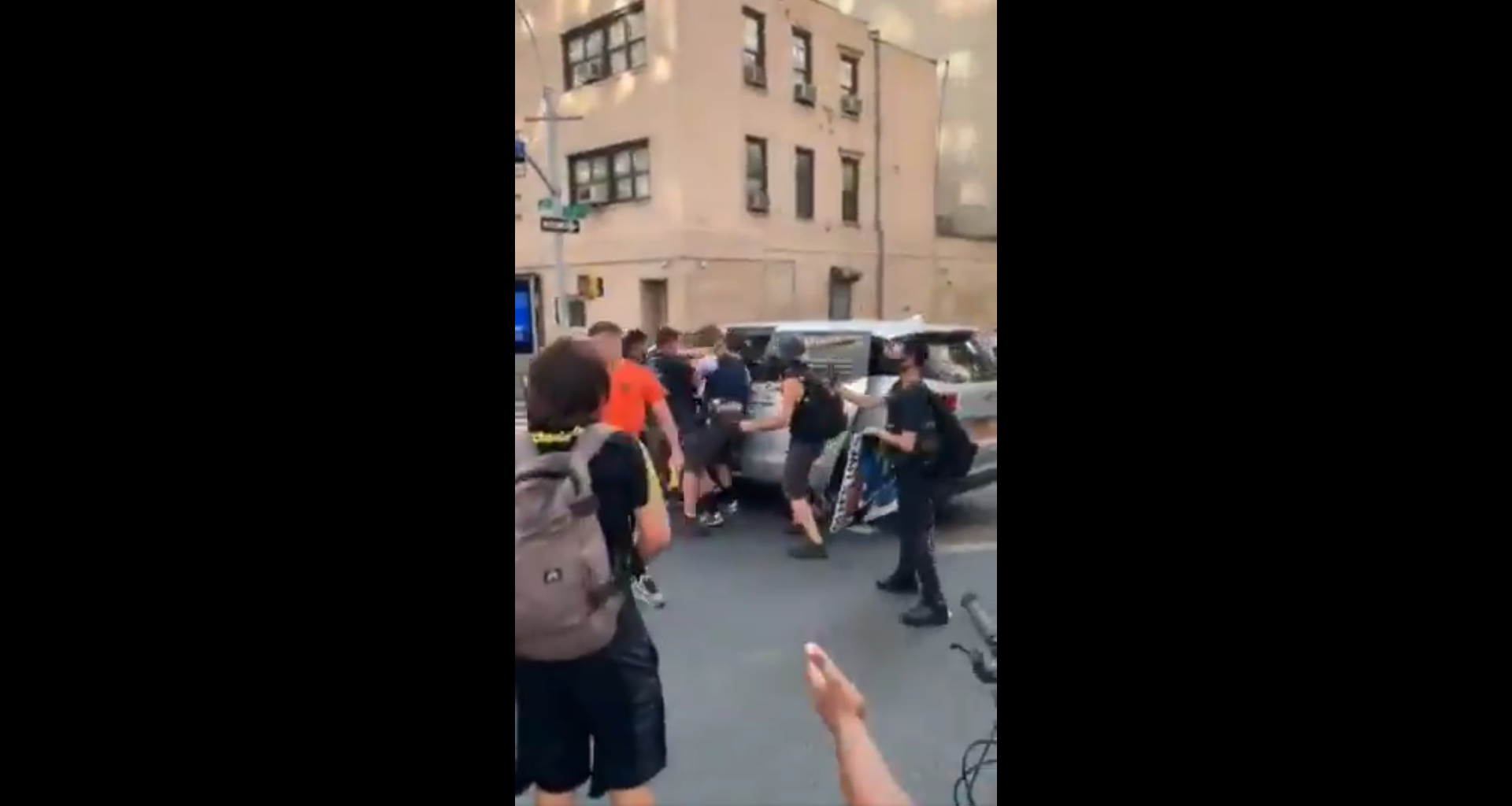 Video Shows Nypd Officers Forcing Protester Into Unmarked Van Tpm Talking Points Memo 