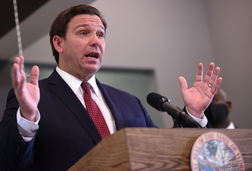 APOPKA, FLORIDA, UNITED STATES - 2020/07/17: Florida Governor Ron DeSantis speaks during a press conference at Wellington Park Apartments to announce the release of $75 million in funding from the CARES Act for local governments to provide rental and mortgage assistance to Floridians suffering financial difficulties due to the COVID-19 pandemic.DeSantis has refused calls to impose a statewide face mask mandate despite record numbers of coronavirus cases and deaths in the state in recent days. DeSantis has refused calls to impose a statewide face mask mandate despite record numbers of coronavirus cases and deaths in the state in recent days. (Photo by Paul Hennessy/SOPA Images/LightRocket via Getty Images)