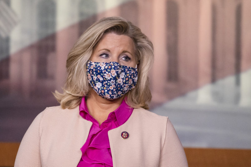 WASHINGTON, DC - JULY 21: Rep. Liz Cheney (R-WY) wears a mask during a news with other Republican members of the House of Representatives at the US Capitol on July 21, 2020 in Washington, DC. (Photo by Samuel Corum/Getty Images) *** Local Caption *** Liz Cheney