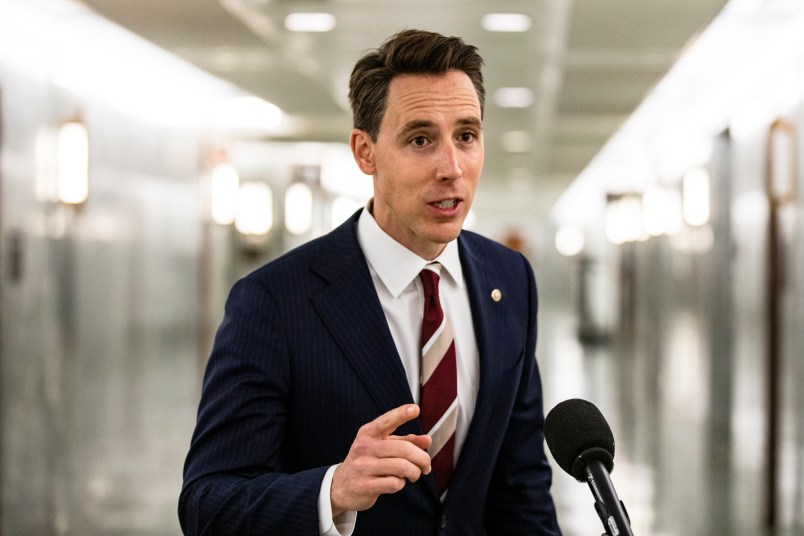 WASHINGTON, DC - OCTOBER 22: Senator Josh Hawley (R-MO) makes a statement after voting in the Judiciary Committee to move the nomination of Judge Amy Coney Barrett to the Supreme Court out of committee and on to the Senate for a full vote on October 22, 2020 in Washington, DC. Judge Amy Coney Barrett was nominated by President Donald Trump to fill the vacancy left by Justice Ruth Bader Ginsburg who passed away in September. (Photo by Samuel Corum/Getty Images) *** Local Caption *** Josh Hawley