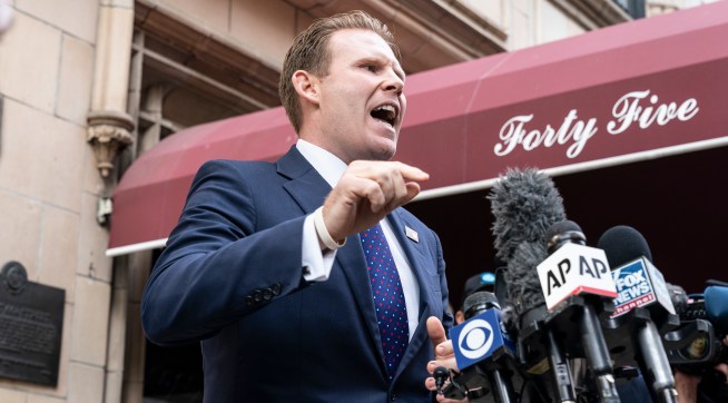 45 EAST 66TH STREET, NEW YORK, UNITED STATES - 2021/04/28: Andrew Giuliani addresses press outside of his father's apartment. His father, Rudy Giuliani was personal attorney of the former President Donald Trump. Federal agents executed a search warrant early on this day at the Manhattan home of Rudy Giuliani in connection with criminal investigation into his involvement with Ukraine. (Photo by Lev Radin/Pacific Press/LightRocket via Getty Images)