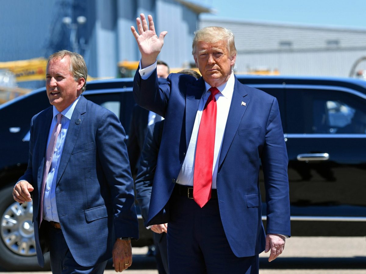 Reading the Ken Paxton-Trump Tea Leaves