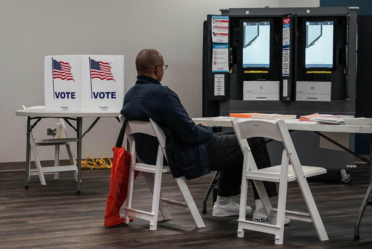States Pass Protective Bills To Get Ahead Of Far-Right Threats Against Election Workers In 2024 (talkingpointsmemo.com)