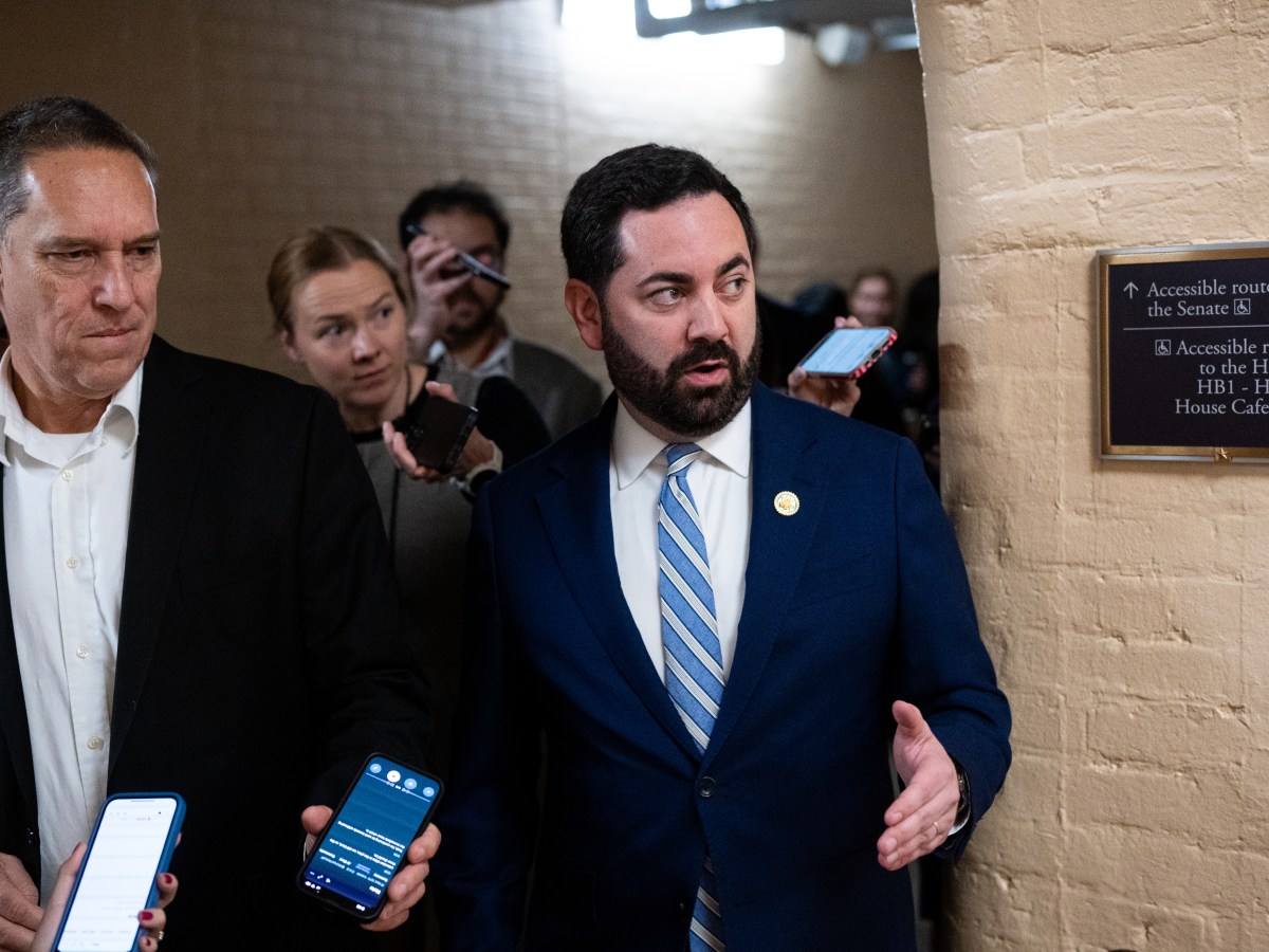 Group of House Republicans Join Dem Effort to Force Vote on ACA Subsidies Extension