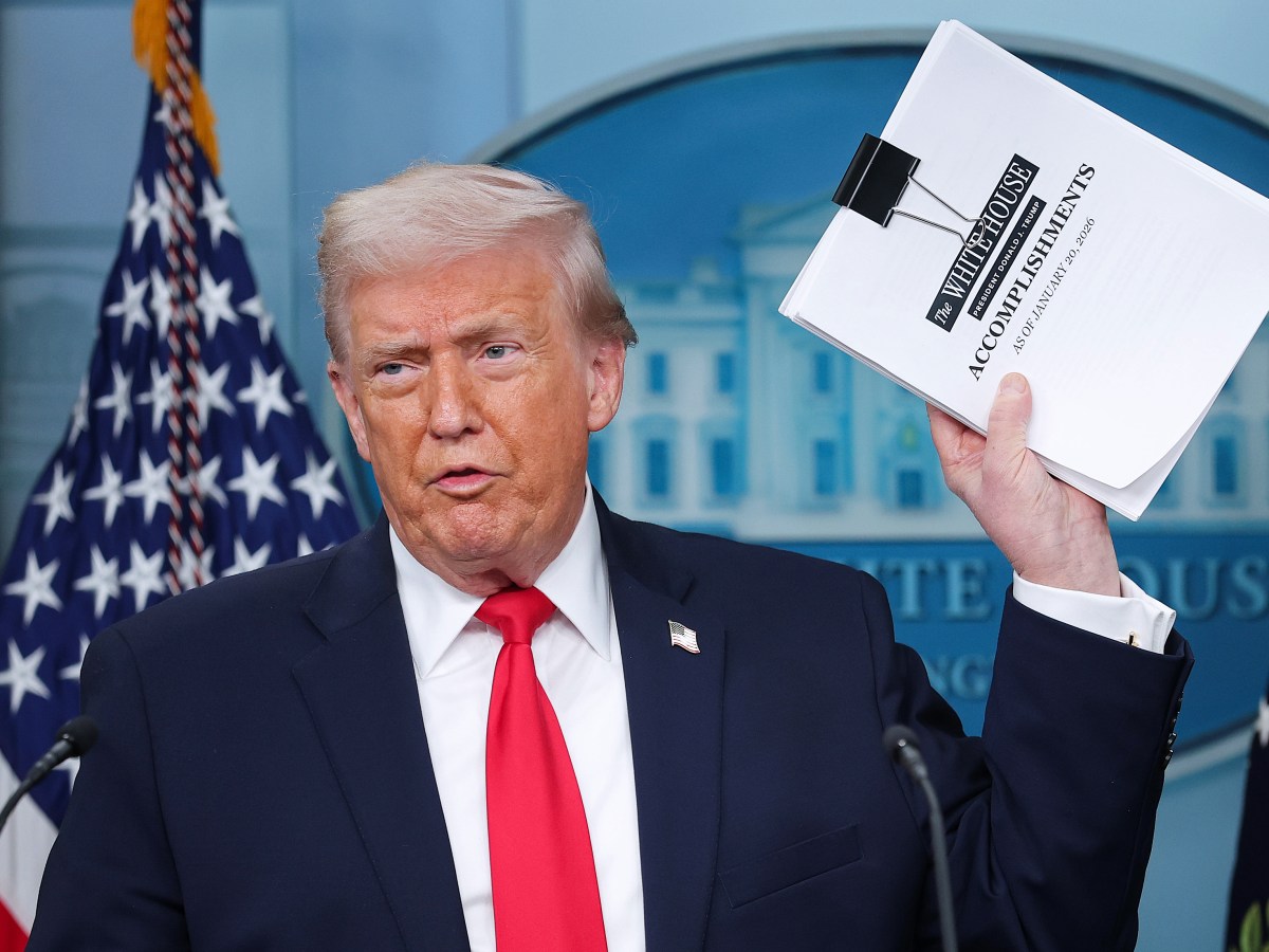 Trump Marks First Year In Office With Unhinged Racist Rant Targeting ‘Very Low IQ’ Somalis 