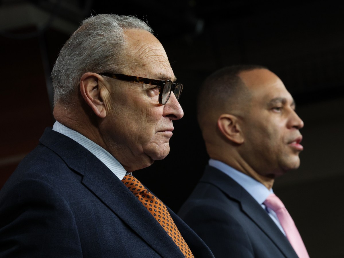 Dems Call WH Counteroffer on ICE Reforms Unserious: ‘ICE Is Brutalizing Communities’