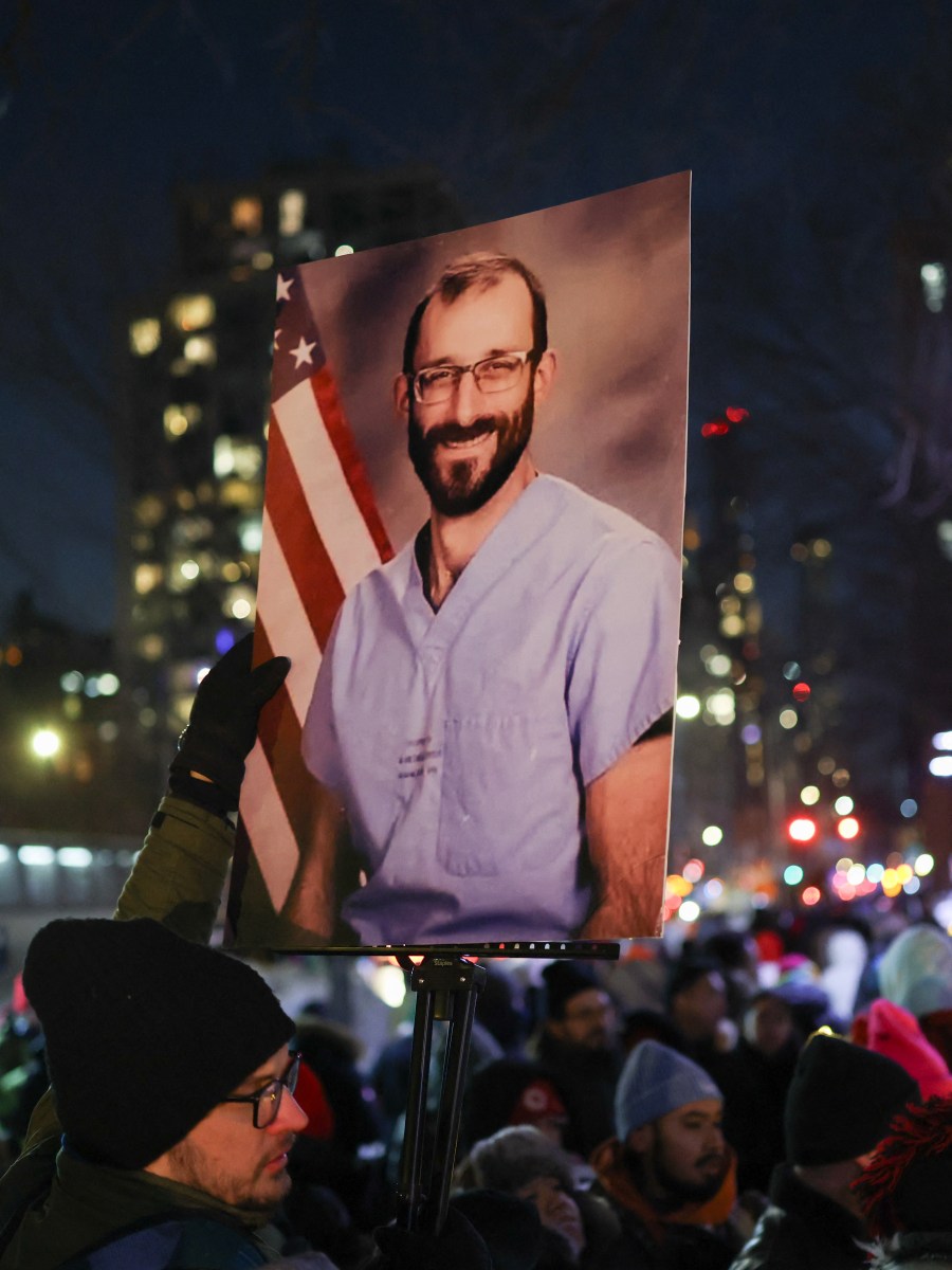 Report: Joint Federal and State Probe Into Pretti Shooting to be Announced