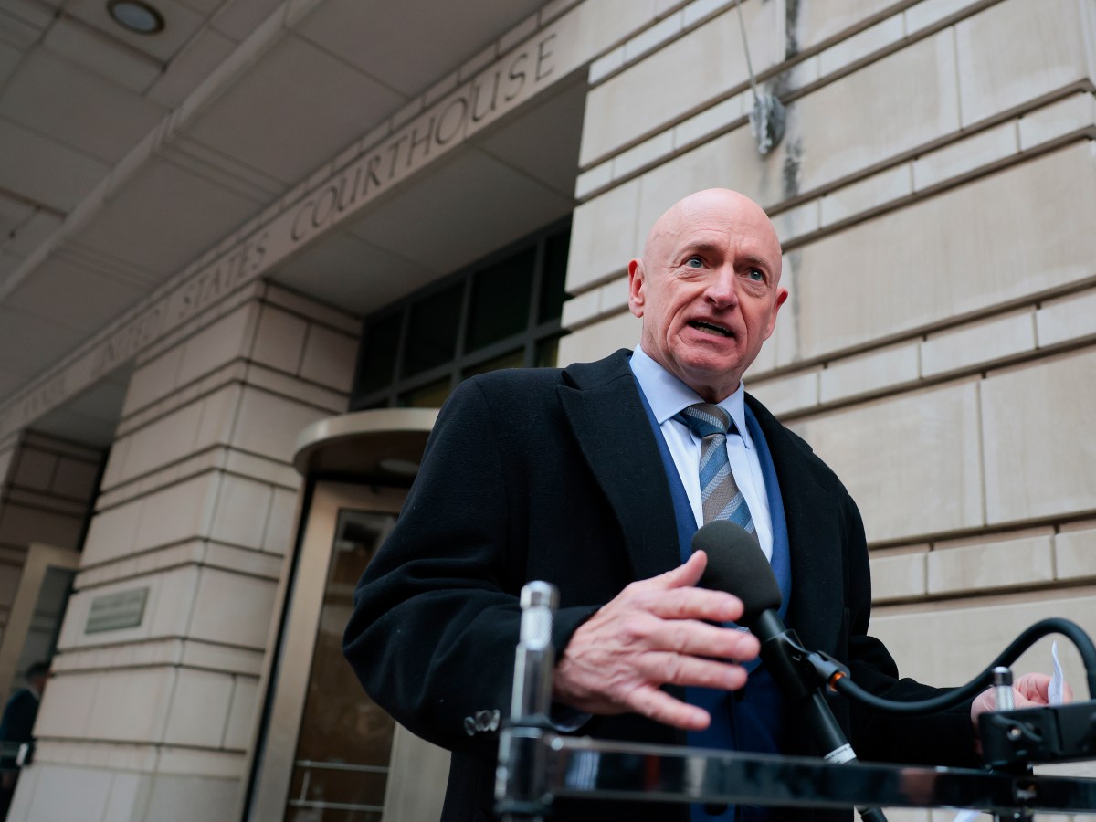 Judge Rules Against Hegseth, Finding That He ‘Trampled on Senator Kelly’s First Amendment Freedoms’