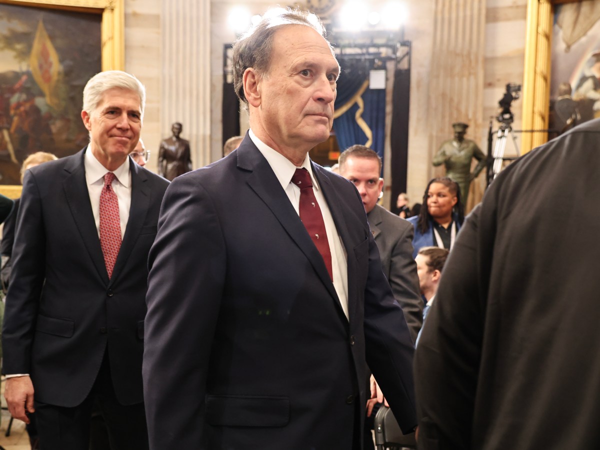 In New York Case, Alito May Preview Rough Draft of Coming Blow to Voting Rights Act