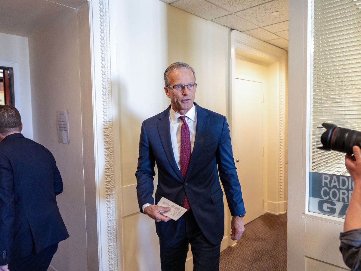 Senators Are Talking About a New Deal to Partially End the DHS Shutdown