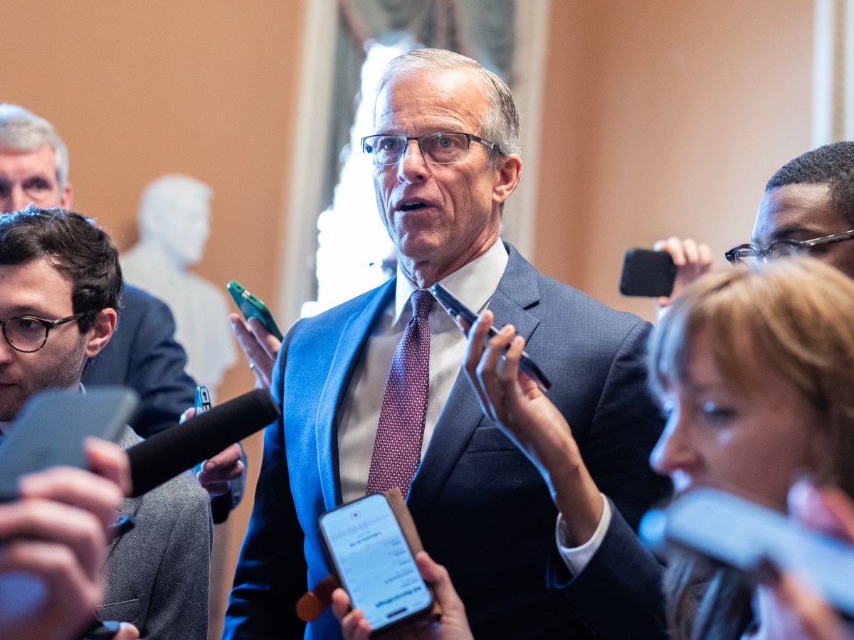 Senate Republicans Do What They Refused to Do for A Month: Fund TSA