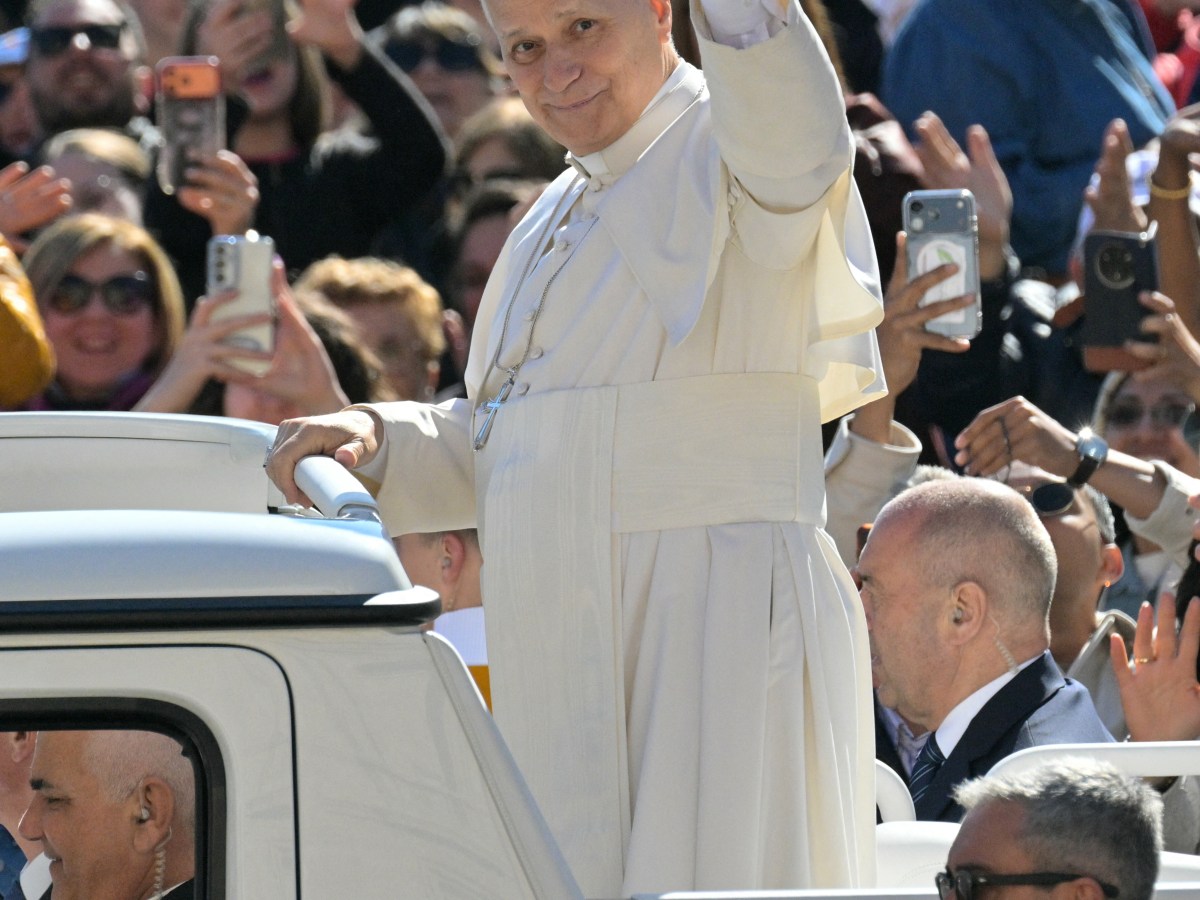 Pentagon Threatened Pope After He Criticized Trump