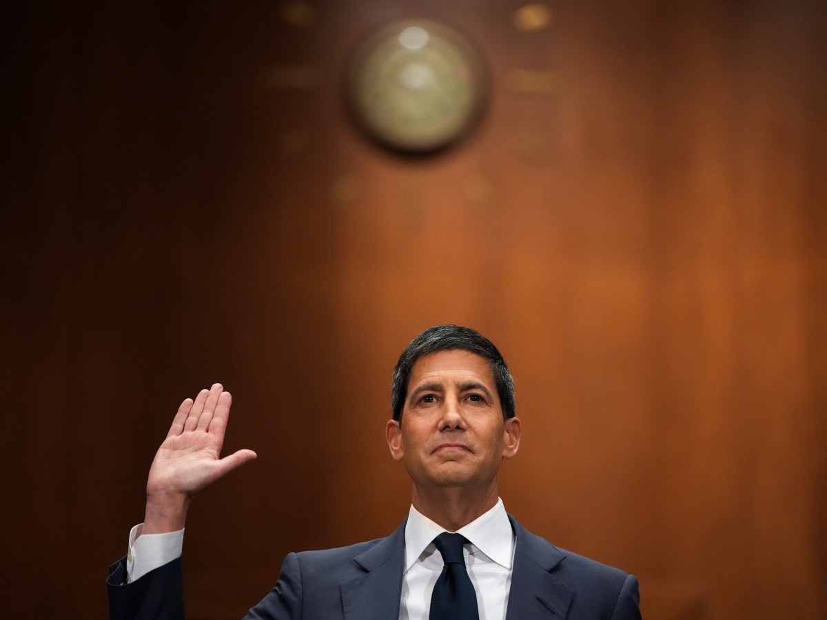 Warsh Hearing Reveals How Tightly Trump Has Tied Himself in a Knot on Fed Control