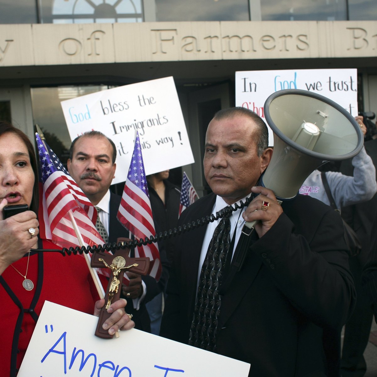Two Immigration Panics, 20 Years Apart: What Happened in Farmers Branch?