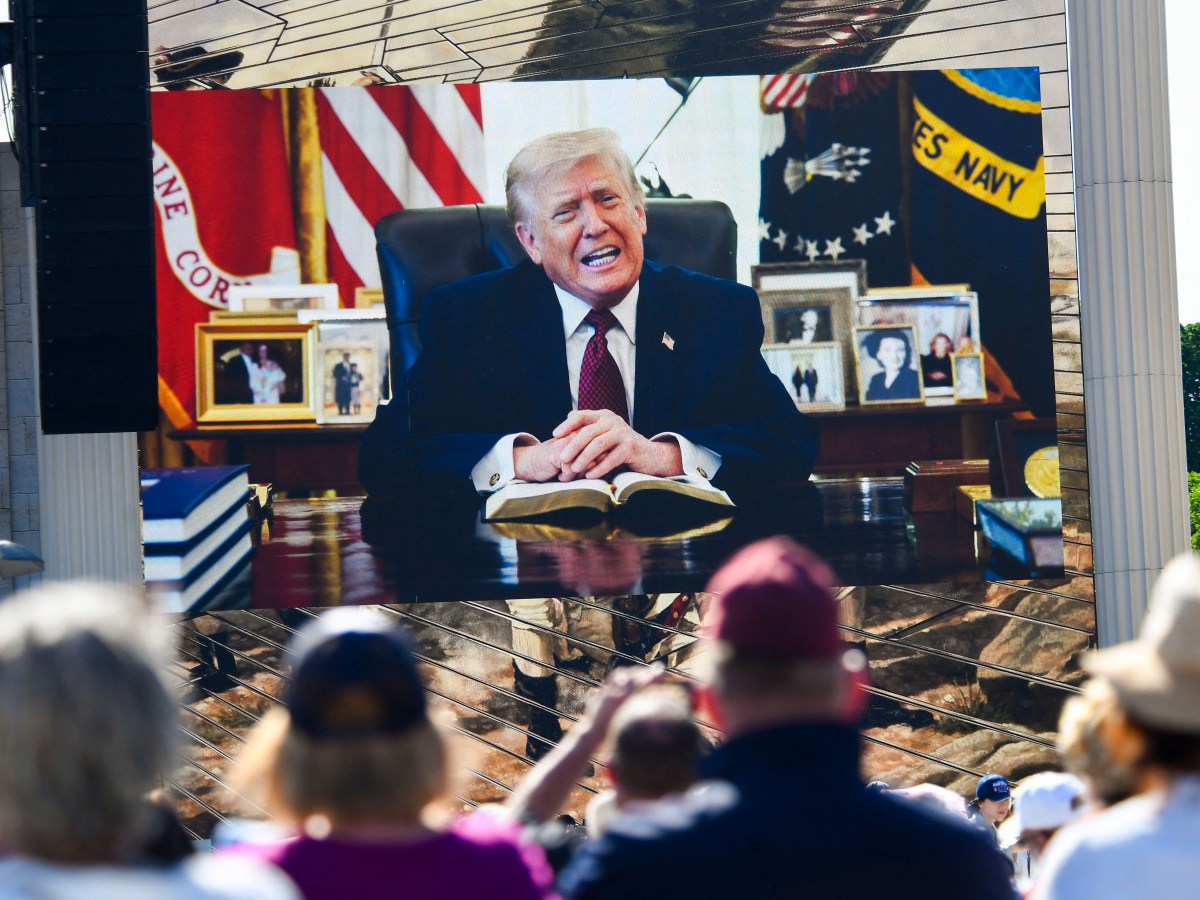 Trump’s Evangelical Allies Gather in DC for Prayer Marathon, Push to Further Erode Church-State Divide