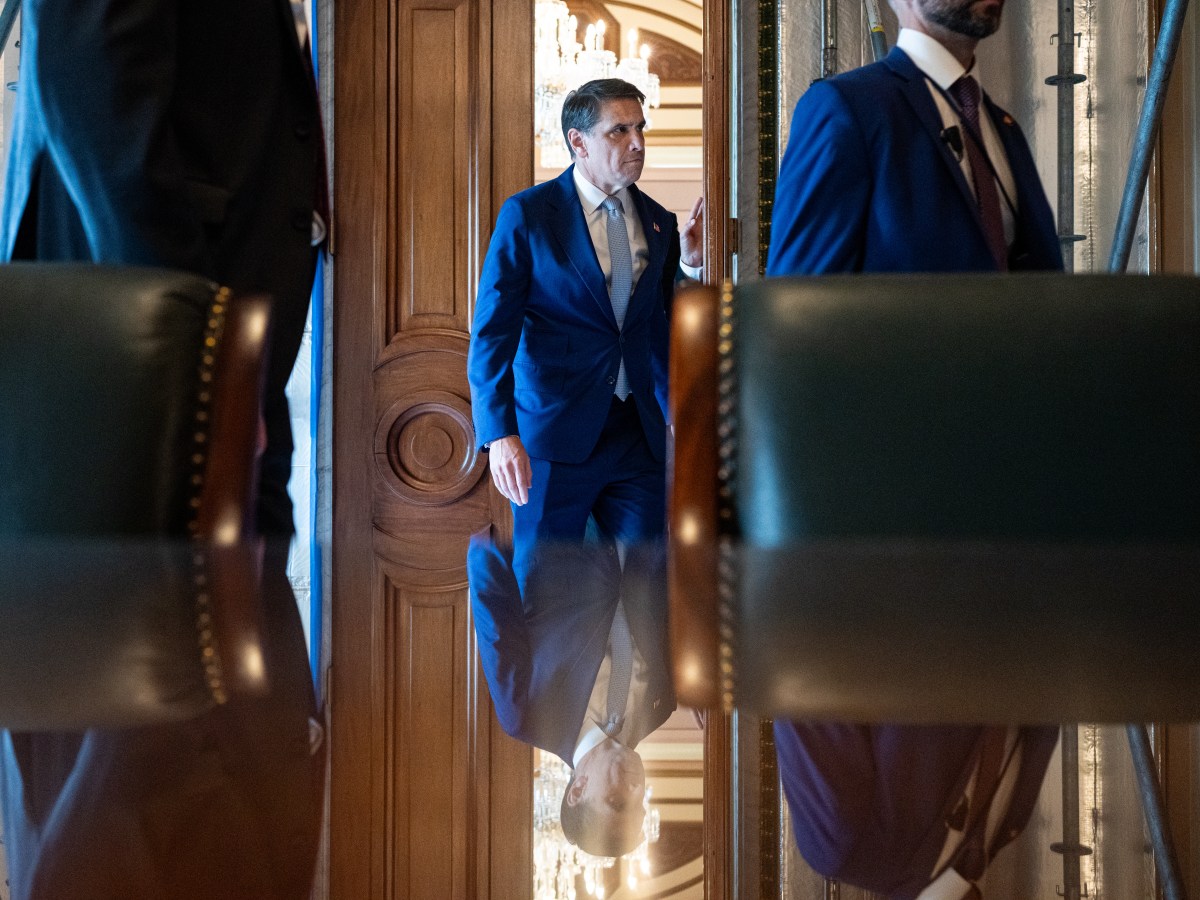 Craven Self-Preservation  Puts Senate GOP at Odds With Trump