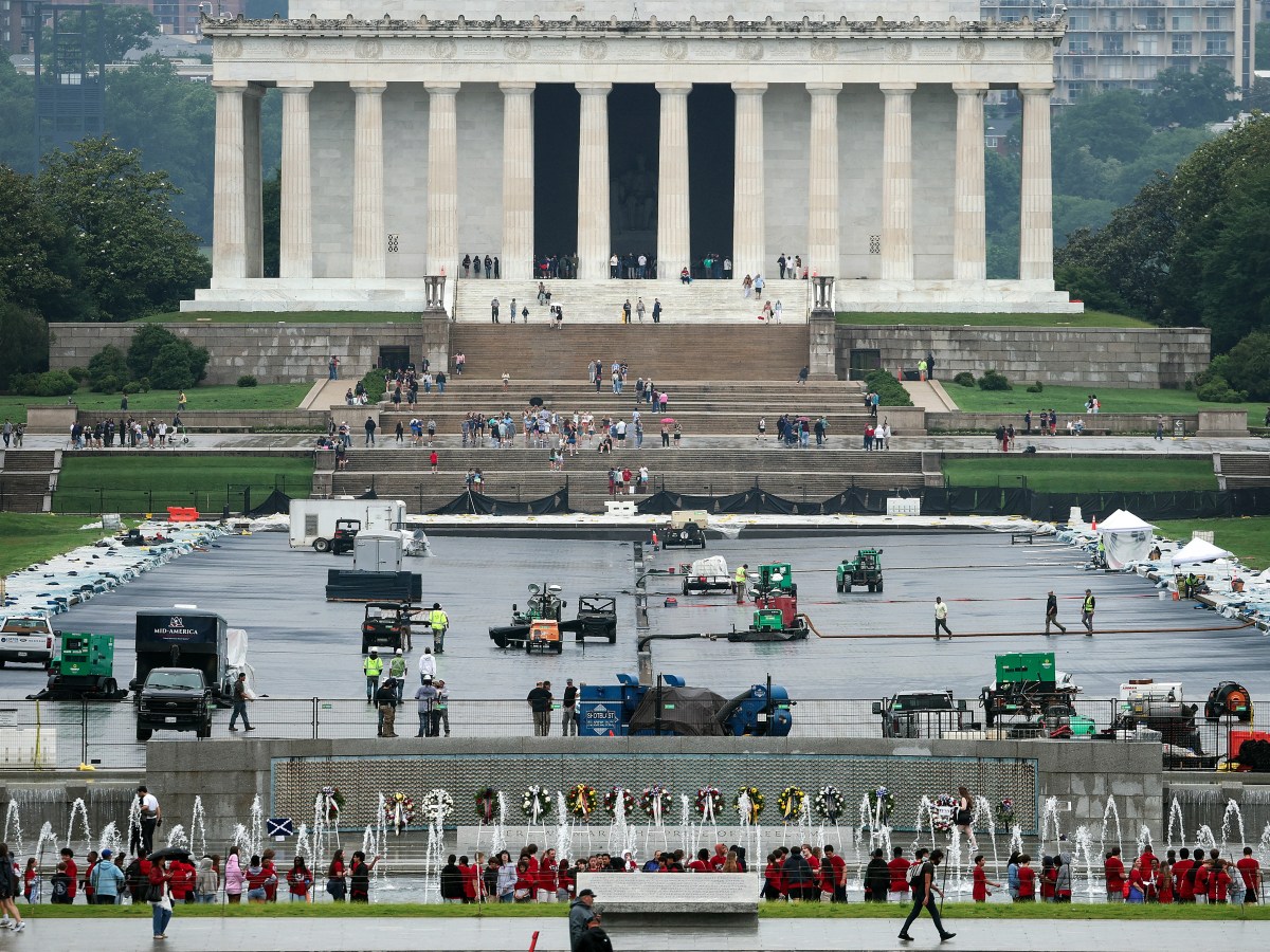Trump’s New Leak in the Back Reflecting Pool Legend
