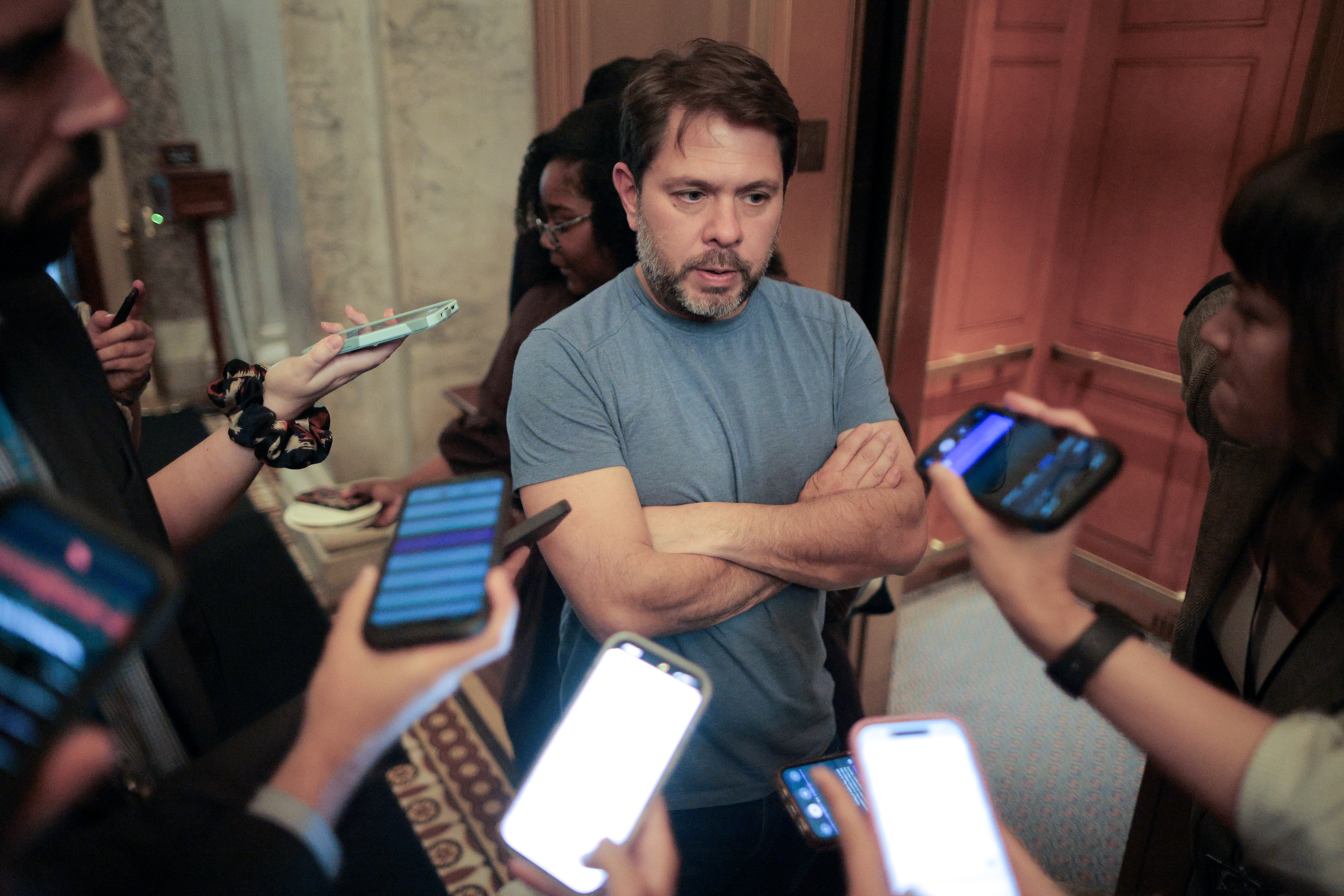 Why Are Any Democrats Supporting a Bill That Was Championed by the Crypto Industry?